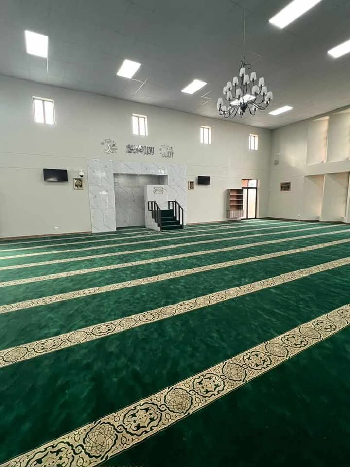 Main prayer hall at WIS Masjid