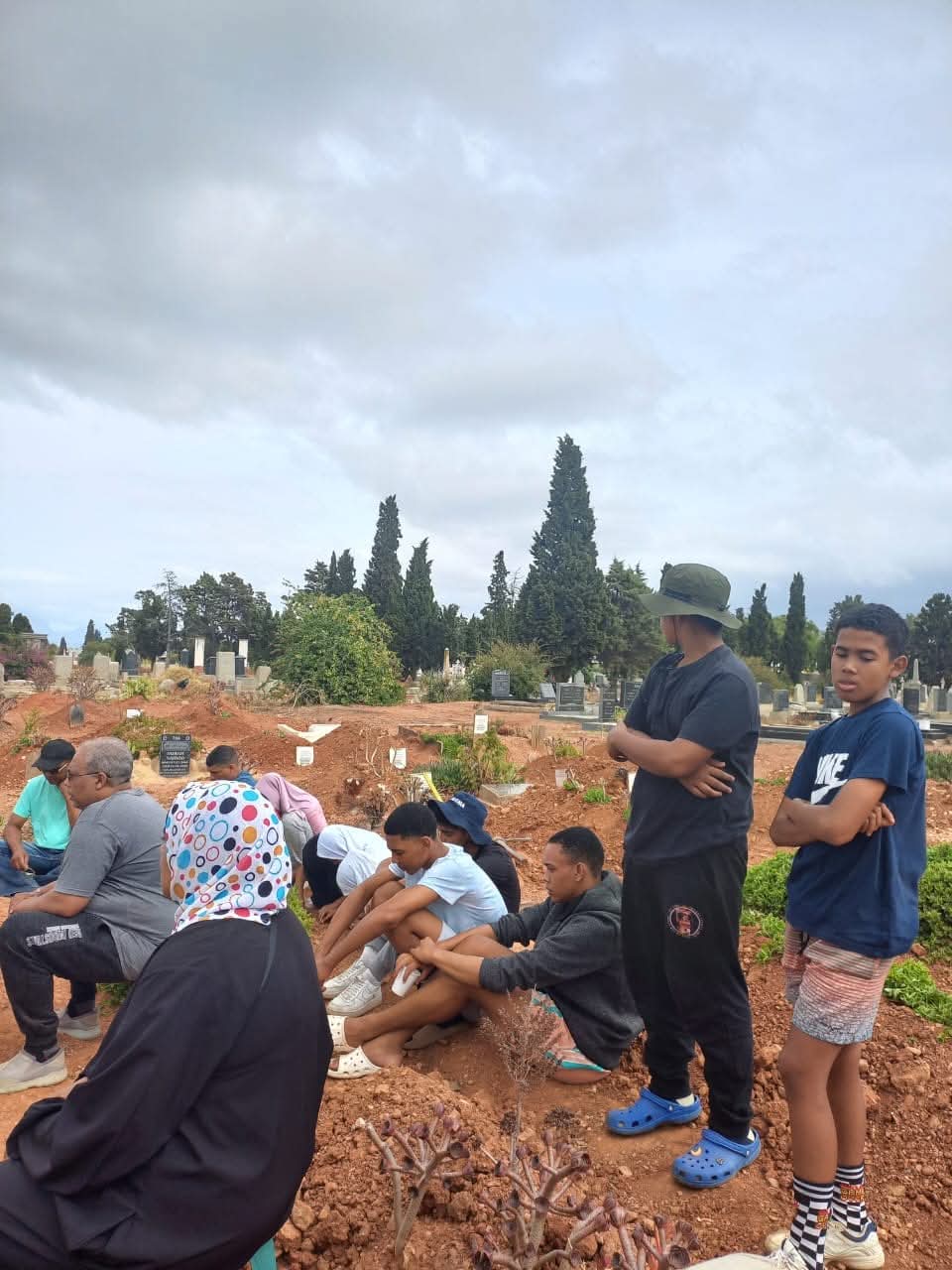 Maqbarah clean-up project photo