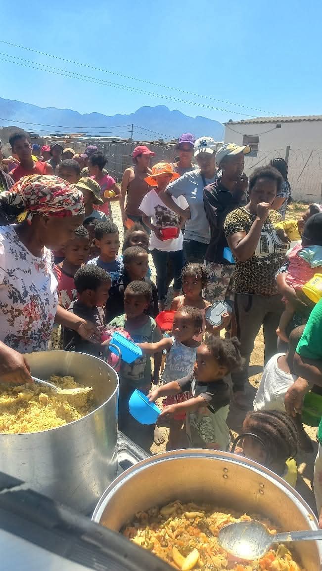 Weekly Feeding Scheme photo